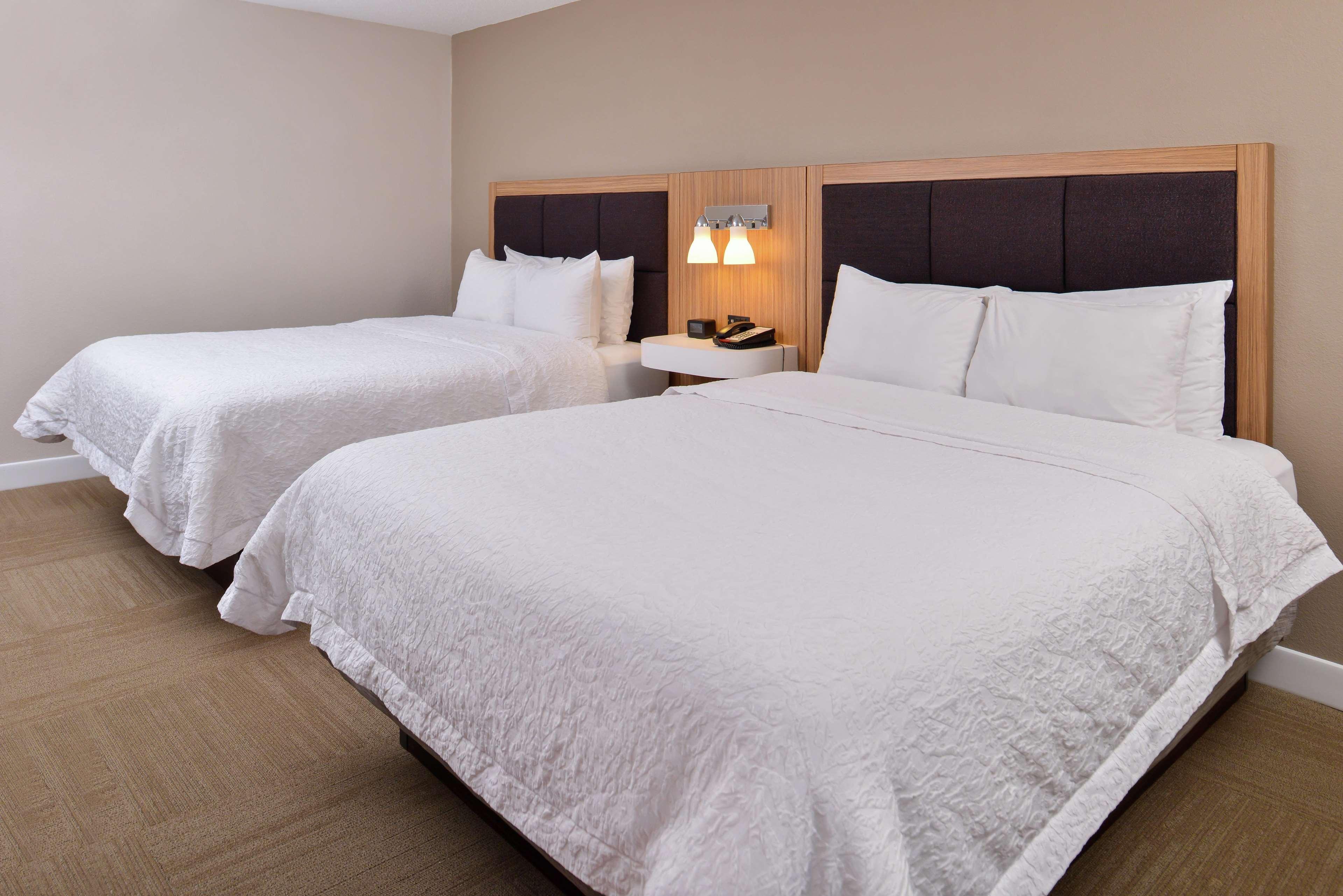 Hampton Inn Greensboro East / Mcleansville Extérieur photo