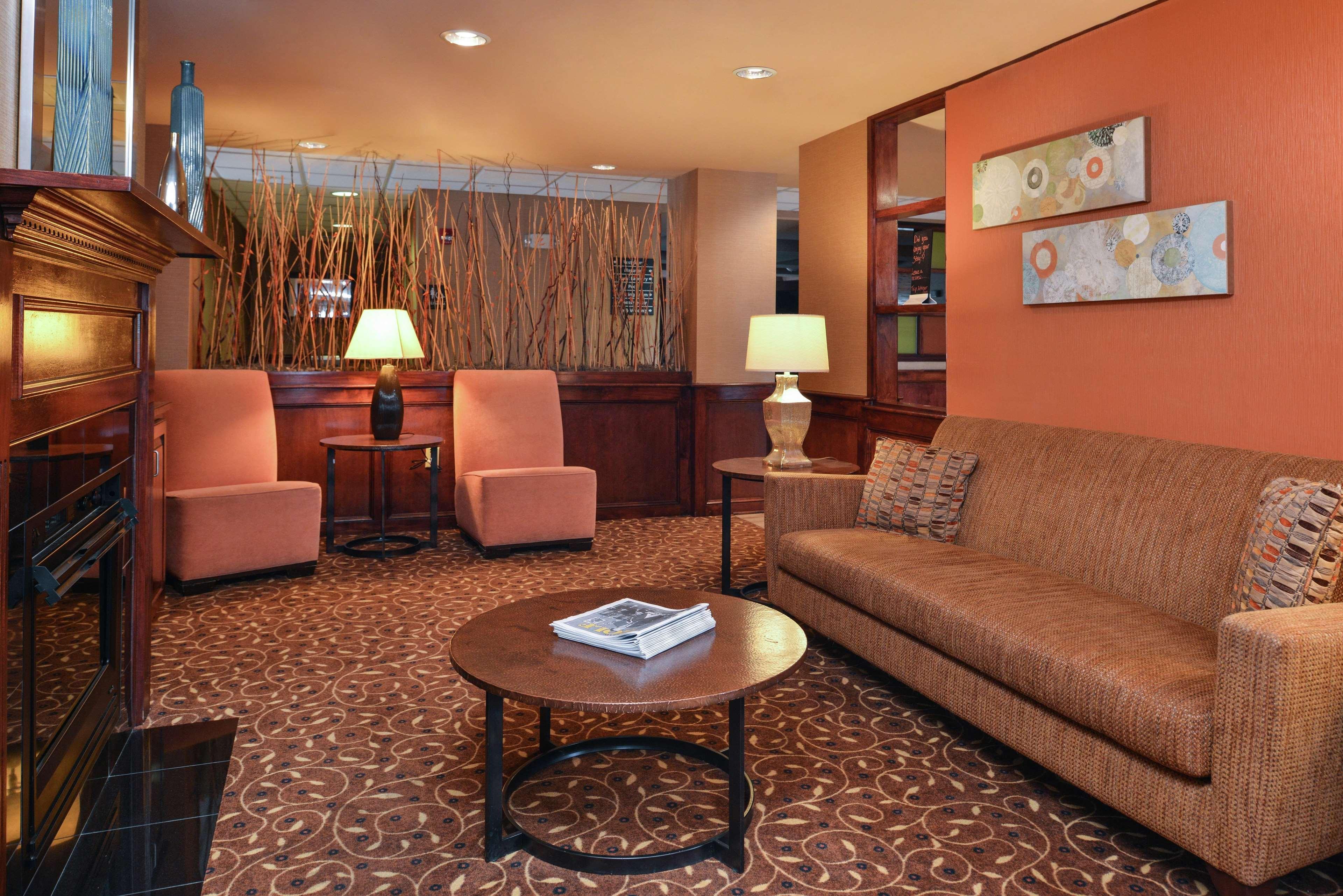 Hampton Inn Greensboro East / Mcleansville Extérieur photo