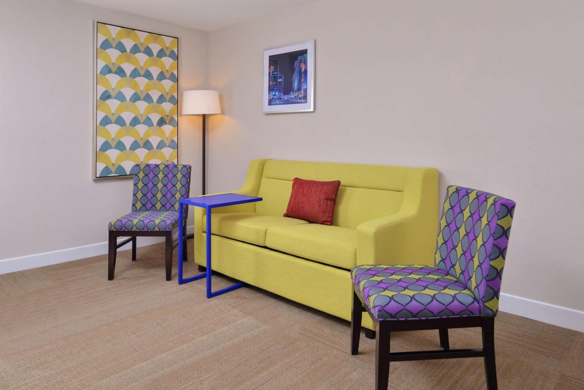 Hampton Inn Greensboro East / Mcleansville Extérieur photo