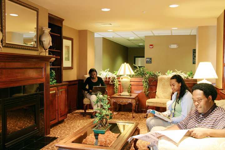 Hampton Inn Greensboro East / Mcleansville Extérieur photo